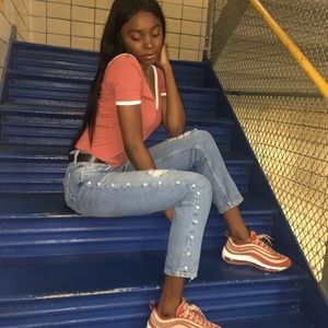 Meet your Posher, Kendra